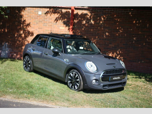 MINI Hatch  2.0 Cooper S Hatchback 5dr Petrol Auto Euro 6 (s/s