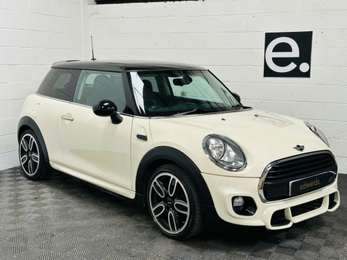 MINI Hatch  1.5 Cooper Hatchback 3dr Petrol Manual Euro 6 (s/s