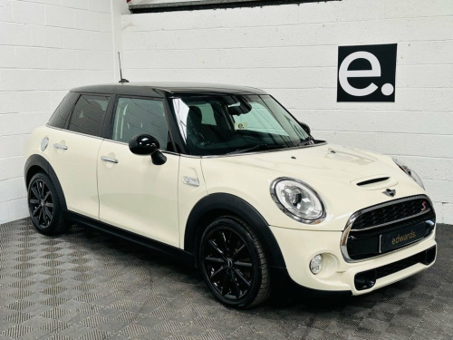 MINI Hatch  2.0 Cooper S Hatchback 5dr Petrol Manual Euro 6 (s