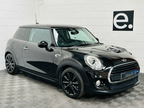 MINI Hatch  1.5 Cooper Hatchback 3dr Petrol Steptronic Euro 6 