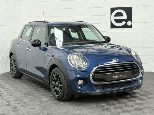 MINI Hatch  1.5 Cooper Hatchback 5dr Petrol Auto Euro 6 (s/s) 