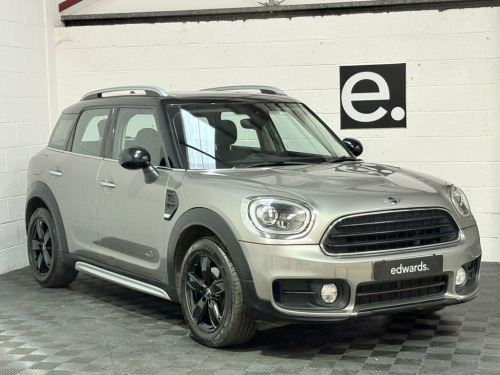 MINI Countryman  1.5 Cooper SUV 5dr Petrol Auto 6Spd ALL4 Euro 6 (s