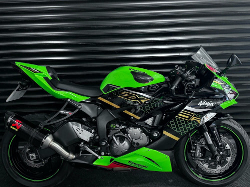 KAWASAKI ZX-6R  736 KRT EDITION AKRAPOVIC