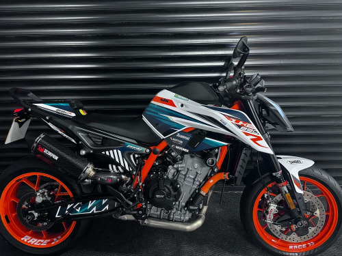 KTM 890 DUKE  R