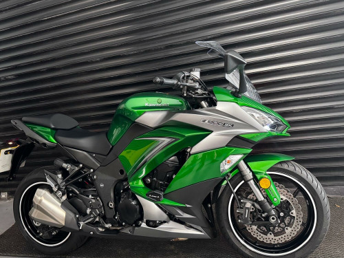 KAWASAKI Z1000SX  Only 1732 Dry Miles