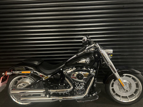 HARLEY-DAVIDSON Softail  FLSTF Fat Boy 117 New Model **Only 699 Miles** 