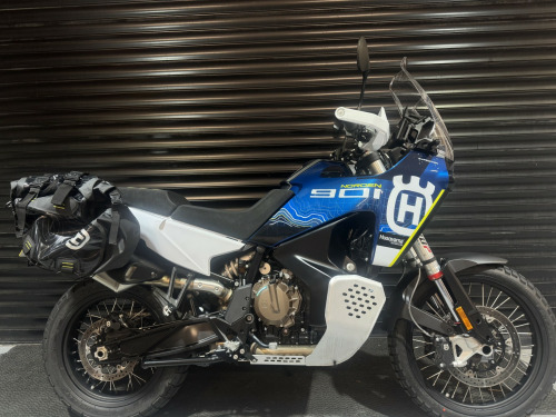 HUSQVARNA NORDEN 901 EXPEDITION  74 Plate-Heated Seat-Luggage Only 3012 Miles 