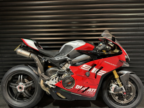 Ducati PANIGALE V4 SP2  30th Anniversario 916  Over £15K Worth of Ducati Extras Only 744 Miles 1 Ow 