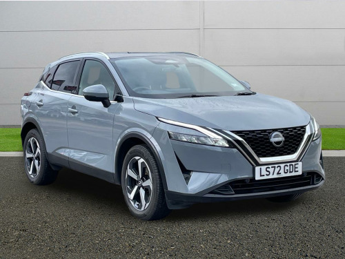 Nissan Qashqai  DIG-T N-CONNECTA MHEV 