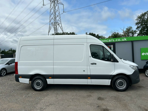 Mercedes-Benz Sprinter  2.0 315 CDI Progressive G-Tronic RWD L2 H2 Euro 6 (s/s) 5dr