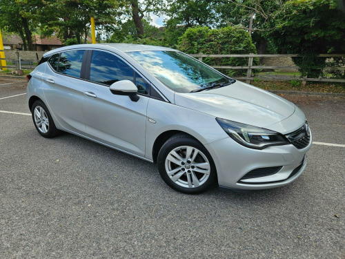 Vauxhall Astra  1.4i Tech Line Nav Euro 6 5dr