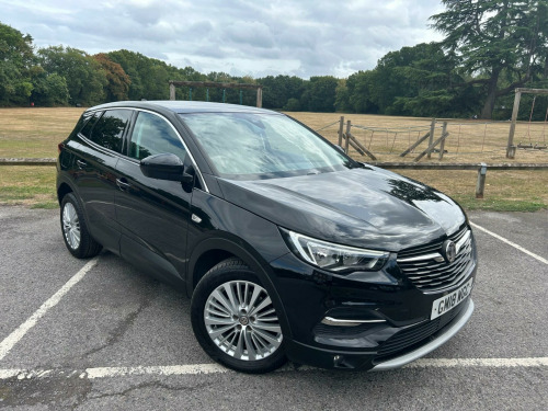 Vauxhall Grandland X  1.2 Turbo Tech Line Nav Euro 6 (s/s) 5dr