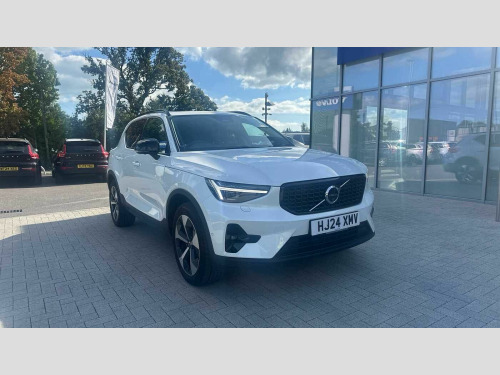 Volvo XC40  B3 Mild hybrid Petrol Ultimate Dark