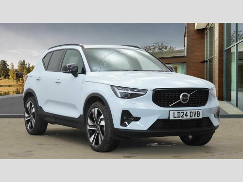 Volvo XC40  B3 Mild hybrid Petrol Ultimate Dark