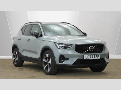 Volvo XC40  B4 Mild hybrid Petrol Plus Dark