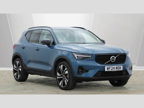 Volvo XC40  B3 Mild hybrid Petrol Ultimate Dark