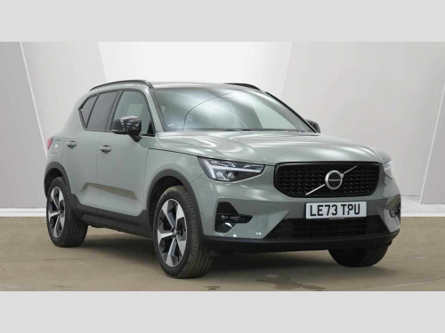 Volvo XC40  B4 Mild hybrid Petrol Plus Dark