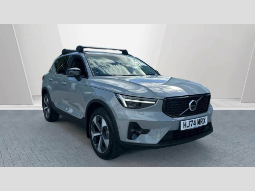 Volvo XC40  B3 Mild hybrid Petrol Ultimate Dark