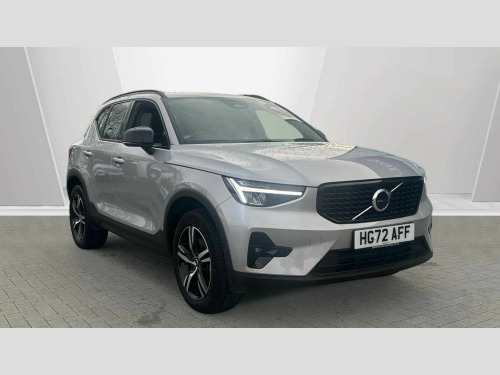 Volvo XC40  B3 mild hybrid Petrol Plus Dark