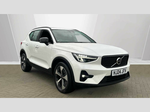 Volvo XC40  B3 Mild hybrid Petrol Plus Dark