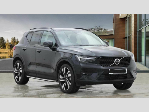 Volvo XC40  B4 Mild hybrid Petrol Ultra Dark