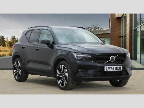 Volvo XC40  B4 Mild hybrid Petrol Ultra Dark