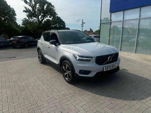 Volvo XC40 T3 R-Design Automatic