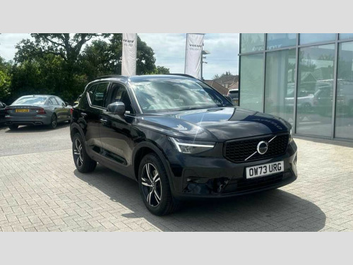 Volvo XC40  B4 Mild hybrid Petrol Plus Dark