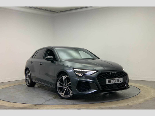 Audi A3  Black Edition 35 TFSI  150 PS 6-speed