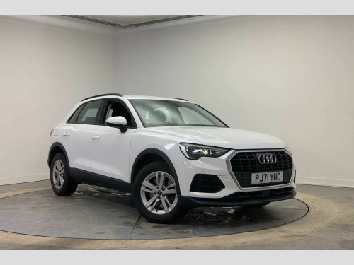 Audi Q3  Technik 45 TFSI e  245 PS S tronic