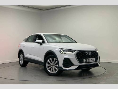 Audi Q3  Sport 35 TFSI  150 PS 6-speed