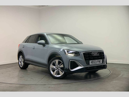 Audi Q2  S line 30 TFSI  110 PS 6-speed