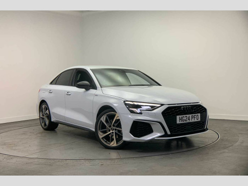Audi A3  Black Edition 35 TFSI  150 PS S tronic