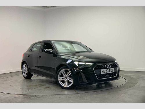 Audi A1  S line 30 TFSI  110 PS 6-speed