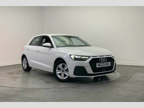 Audi A1  Technik 25 TFSI  95 PS 5-speed