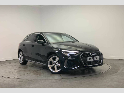 Audi A3  (O) S line 40 TFSI e  204 PS S tronic
