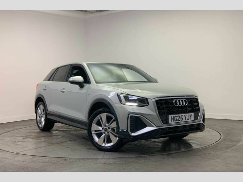 Audi Q2  S line 35 TFSI  150 PS 6-speed