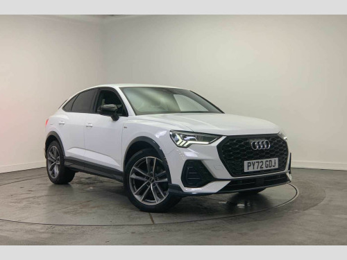 Audi Q3  Black Edition 35 TFSI  150 PS S tronic