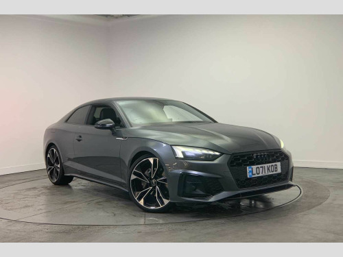 Audi A5  Coup- Black Edition 40 TFSI  204 PS S tronic