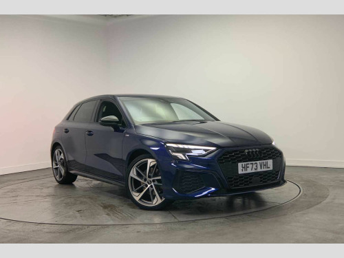 Audi A3  Black Edition 35 TFSI  150 PS S tronic