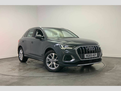 Audi Q3  Sport 35 TFSI  150 PS 6-speed