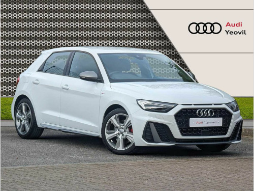 Audi A1  S line Competition 40 TFSI  200 PS S tronic