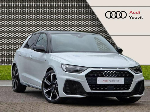 Audi A1  Black Edition 30 TFSI  110 PS S tronic