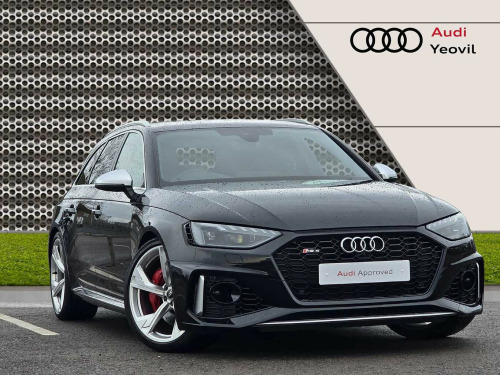 Audi RS4 Avant  RS 4 Avant    450 PS tiptronic