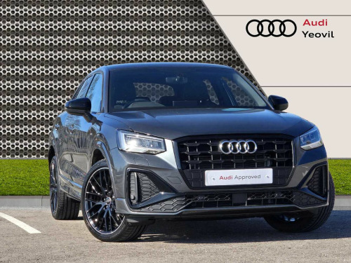 Audi Q2  Black Edition 30 TFSI  110 PS 6-speed