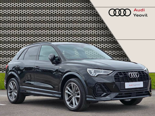 Audi Q3  Black Edition 40 TDI quattro 200 PS S tronic