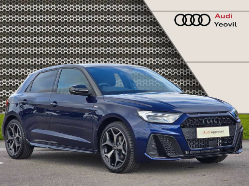 Audi A1  Black Edition 30 TFSI  116 PS S tronic