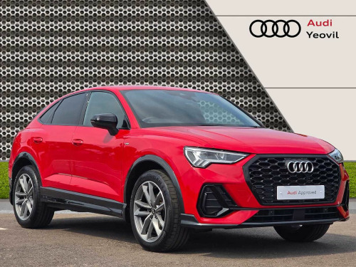 Audi Q3  Black Edition 35 TFSI  150 PS 6-speed