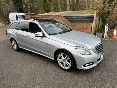 Mercedes-Benz E-Class E350 3.0 E350 CDI V6 BlueEfficiency Avantgarde