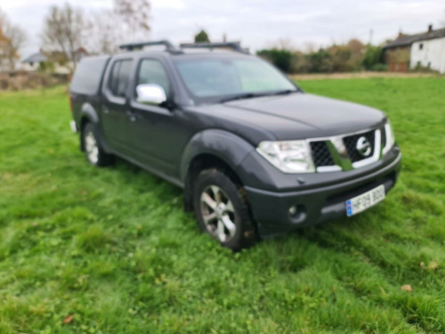 Nissan Navara  2.5 dCi Outlaw